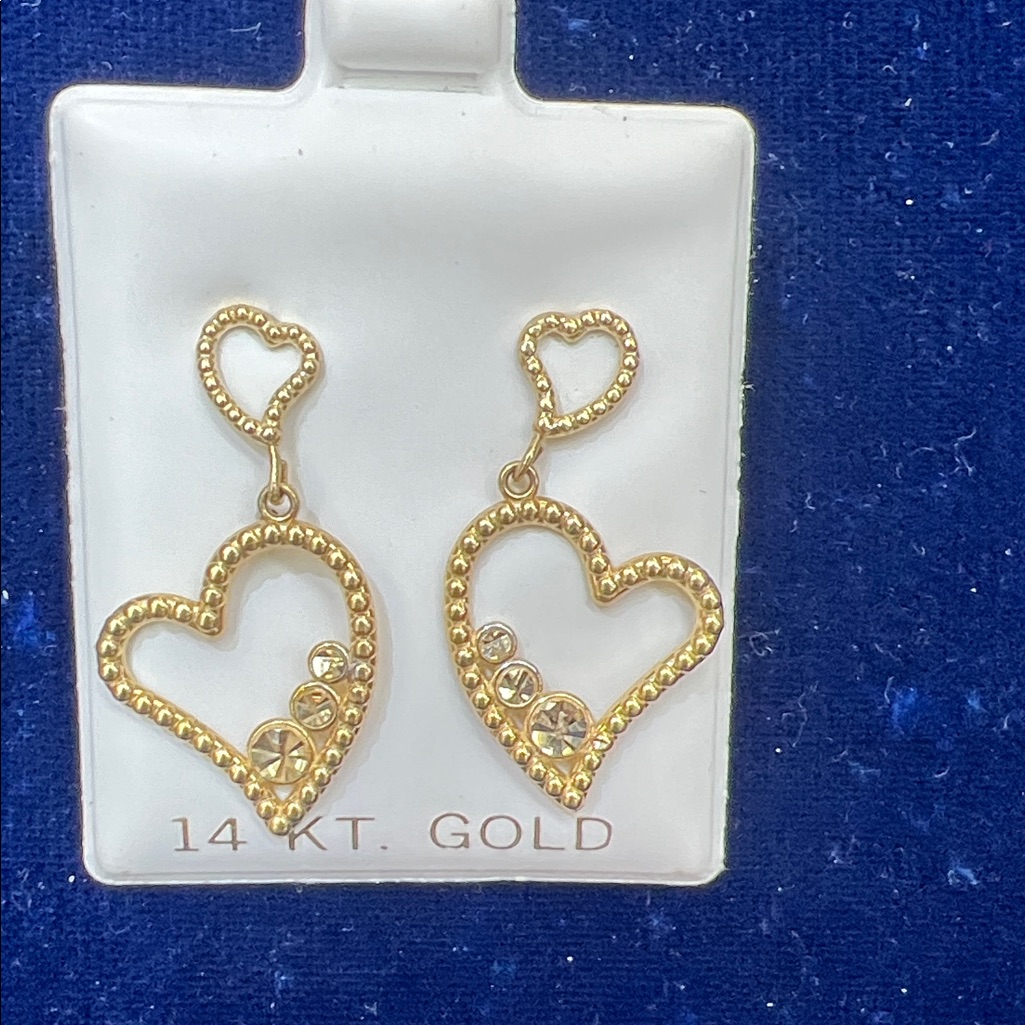 14 Kt Gold Heart Earrings